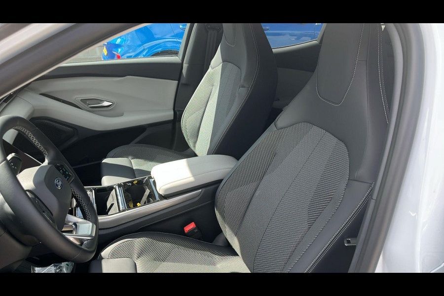 Ford Explorer Extended Range RWD 77 kWh zuid | 286pk | Driver Assistance Pack | Wegklapbare Trekhaak | Ford Voorraad