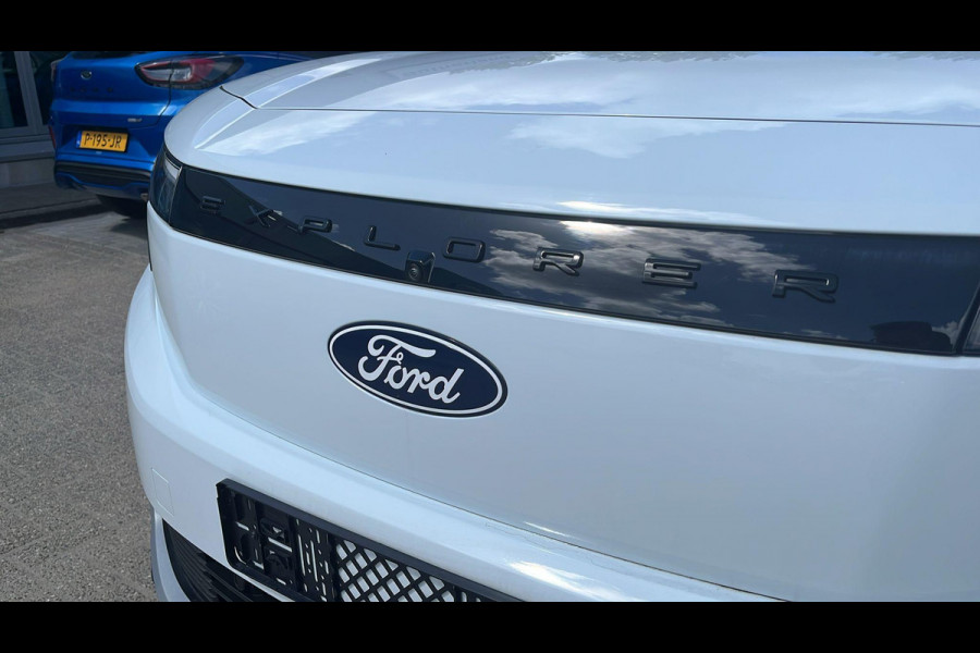 Ford Explorer Extended Range RWD 77 kWh zuid | 286pk | Driver Assistance Pack | Wegklapbare Trekhaak | Ford Voorraad