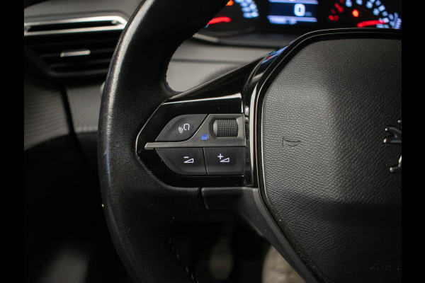 Peugeot 208 1.2 PureTech Blue Lease Active Sport (APPLE CARPLAY,NAVI,LED,PDC,CRUISE,CLIMATE,BLUETOOTH,DAB,SPORTSTOELEN,NETTESTAAT)