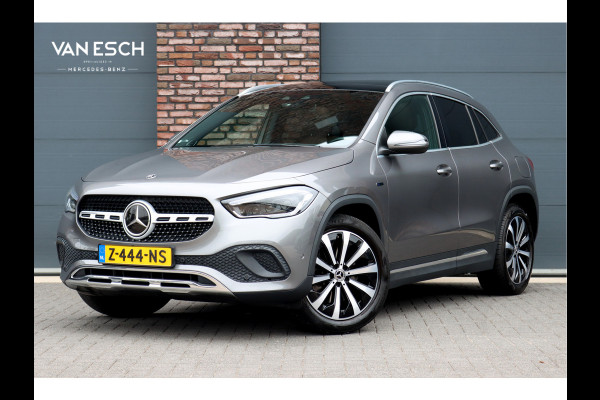 Mercedes-Benz GLA 250 e Business Solution Luxury Limited | Distronic+ | Panoramadak | Trekhaak | Memory | Burmester | Leder | Camera | Augmented Reality | Verwarmd Stuurwiel |