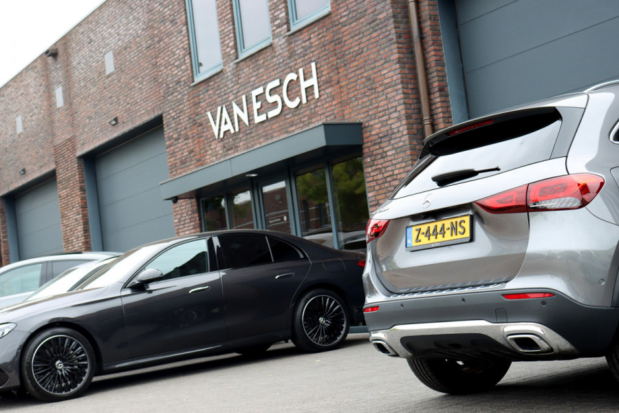 Mercedes-Benz GLA 250 e Business Solution Luxury Limited | Distronic+ | Panoramadak | Trekhaak | Memory | Burmester | Leder | Camera | Augmented Reality | Verwarmd Stuurwiel |