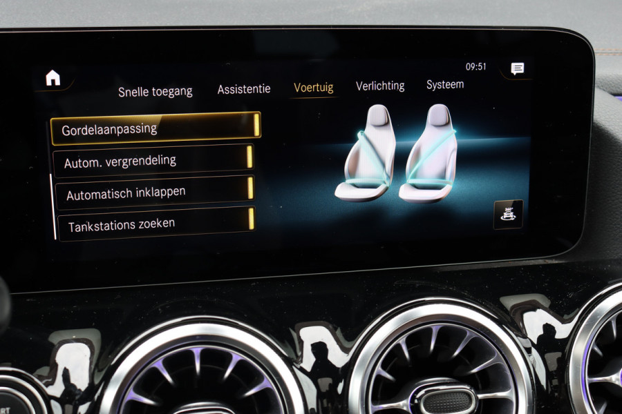 Mercedes-Benz GLA 250 e Business Solution Luxury Limited | Distronic+ | Panoramadak | Trekhaak | Memory | Burmester | Leder | Camera | Augmented Reality | Verwarmd Stuurwiel |