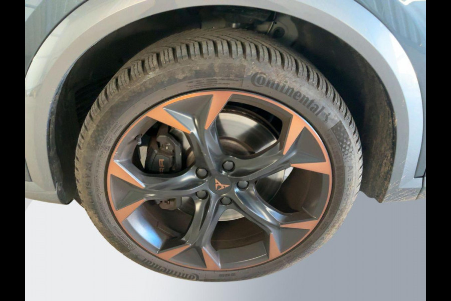 CUPRA Formentor 1.4 e-Hybrid VZ Copper Edition 245pk | Elektrische Trekhaak | Stoelverwarming | Adaptive cruise control | Achteruitrijcamera