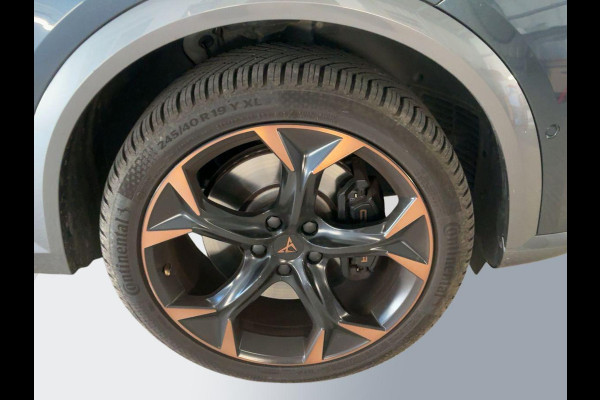 CUPRA Formentor 1.4 e-Hybrid VZ Copper Edition 245pk | Elektrische Trekhaak | Stoelverwarming | Adaptive cruise control | Achteruitrijcamera
