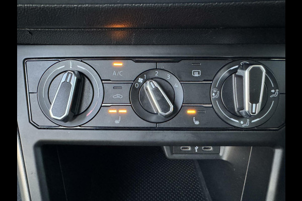 Volkswagen Polo 1.0 TSI Highline 95pk DSG Digital Cockpit KeylessCarPlay Navi Stlvw Garantie