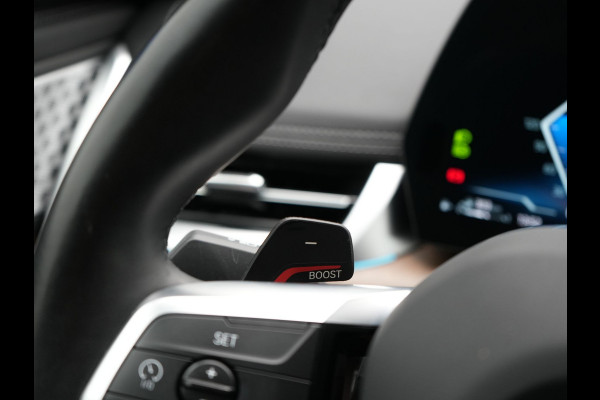 BMW X1 xDrive30e M Sport Plug In Hybrid 327pk Dealer O.H PHEV | Head Up | Adaptive Cruise | M Sportstuur | 360 Camera | Harman Kardon | Lederen Sportstoelen Massage & Memory | Apple Carplay | Navigatie| Virtual | DAB |