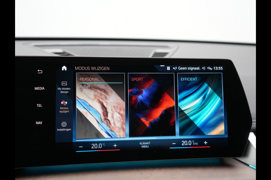 BMW X1 xDrive30e M Sport Plug In Hybrid 327pk Dealer O.H PHEV | Head Up | Adaptive Cruise | M Sportstuur | 360 Camera | Harman Kardon | Lederen Sportstoelen Massage & Memory | Apple Carplay | Navigatie| Virtual | DAB |