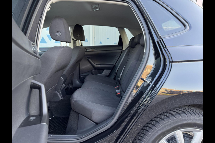 Volkswagen Polo 1.0 TSI Highline 95pk DSG Digital Cockpit KeylessCarPlay Navi Stlvw Garantie