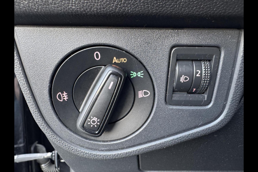 Volkswagen Polo 1.0 TSI Highline 95pk DSG Digital Cockpit KeylessCarPlay Navi Stlvw Garantie
