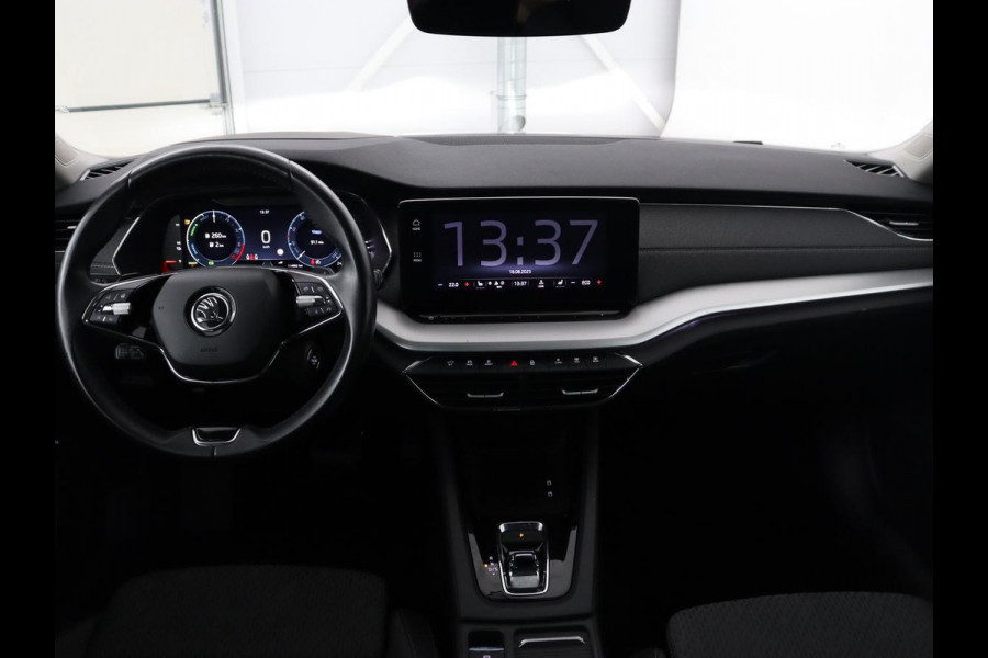 Škoda Octavia 1.4 TSI iV PHEV Business Edition Plus | Stoel & stuurverwarming | Massage | Head-Up | Adaptive cruise | Carplay | Keyless | Navigatie | Plug In