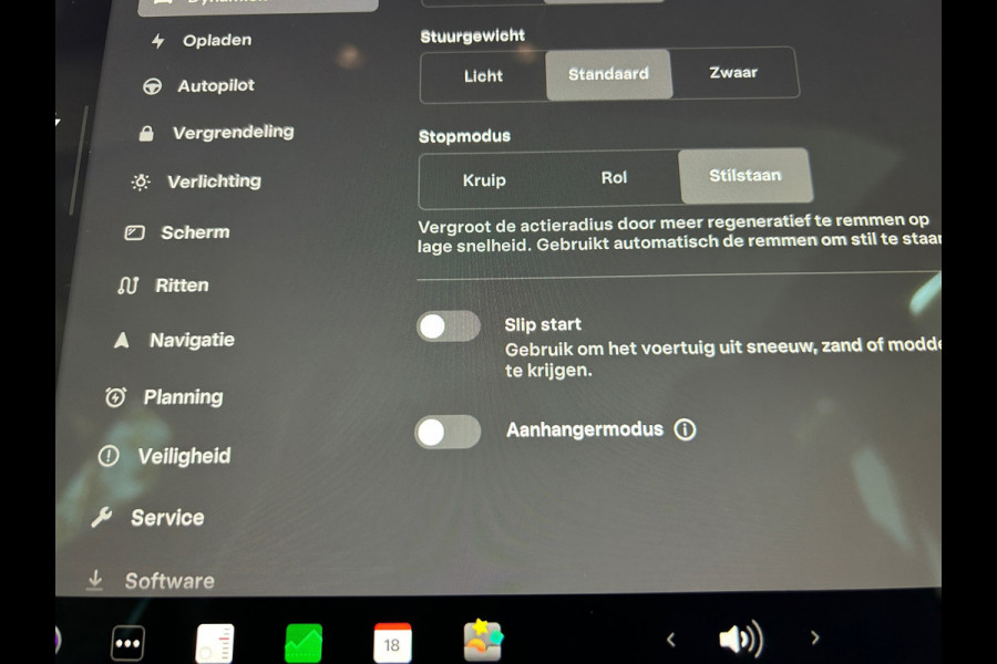 Tesla Model Y RWD 58 kWh 93% SOH Trekhaak BTW Auto 1e Eigenaar Rijklaarprijs!