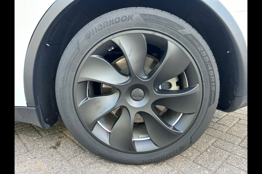 Tesla Model Y RWD 58 kWh 93% SOH Trekhaak BTW Auto 1e Eigenaar Rijklaarprijs!