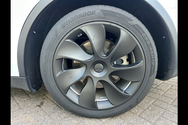 Tesla Model Y RWD 58 kWh 93% SOH Trekhaak BTW Auto 1e Eigenaar Rijklaarprijs!