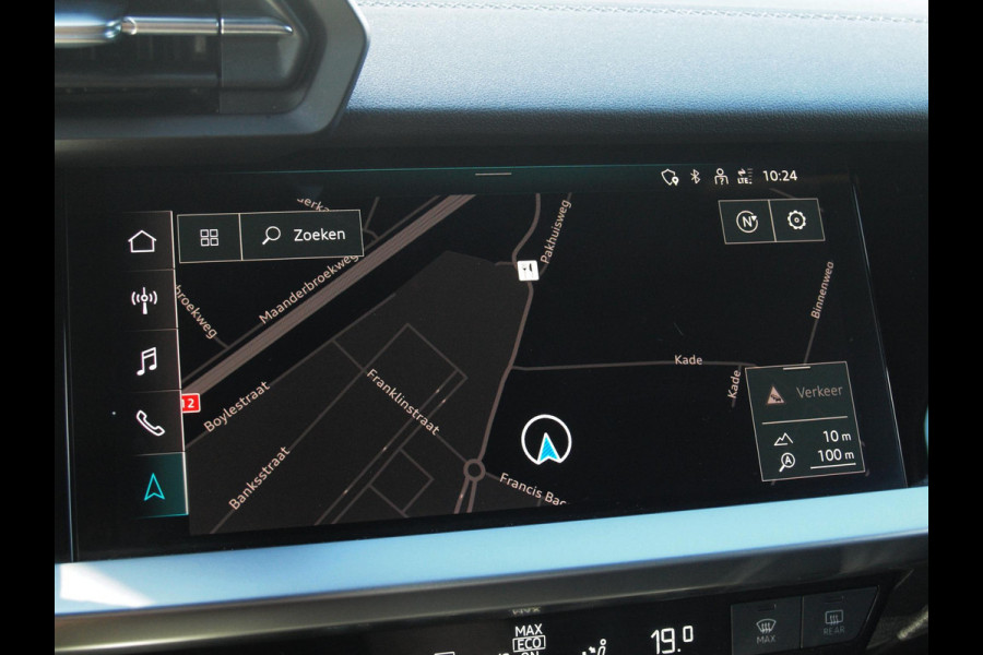 Audi A3 Limousine 35 TFSI S edition Dubbele S-line | Apple Carplay | Nederlandse Auto | Trekhaak |