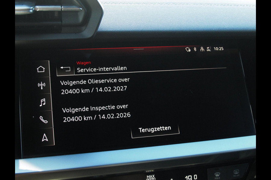 Audi A3 Limousine 35 TFSI S edition Dubbele S-line | Apple Carplay | Nederlandse Auto | Trekhaak |