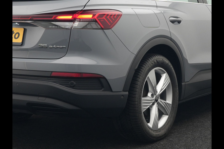 Audi Q4 e-tron Sportback 35 Edition 55 kWh 170pk Dealer O.H INCL BTW | Adaptive Cruise | Camera | Verwarmde Stoelen | Virtual | Front Assist | Navigatie | DAB |