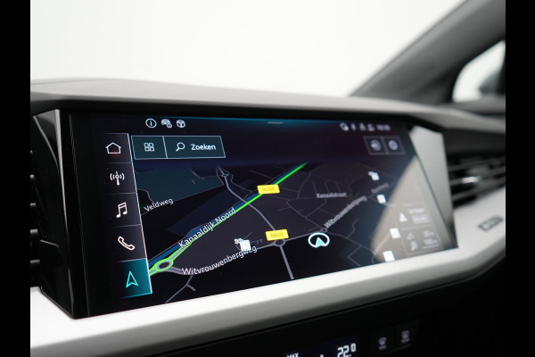 Audi Q4 e-tron Sportback 35 Edition 55 kWh 170pk Dealer O.H INCL BTW | Adaptive Cruise | Camera | Verwarmde Stoelen | Virtual | Front Assist | Navigatie | DAB |
