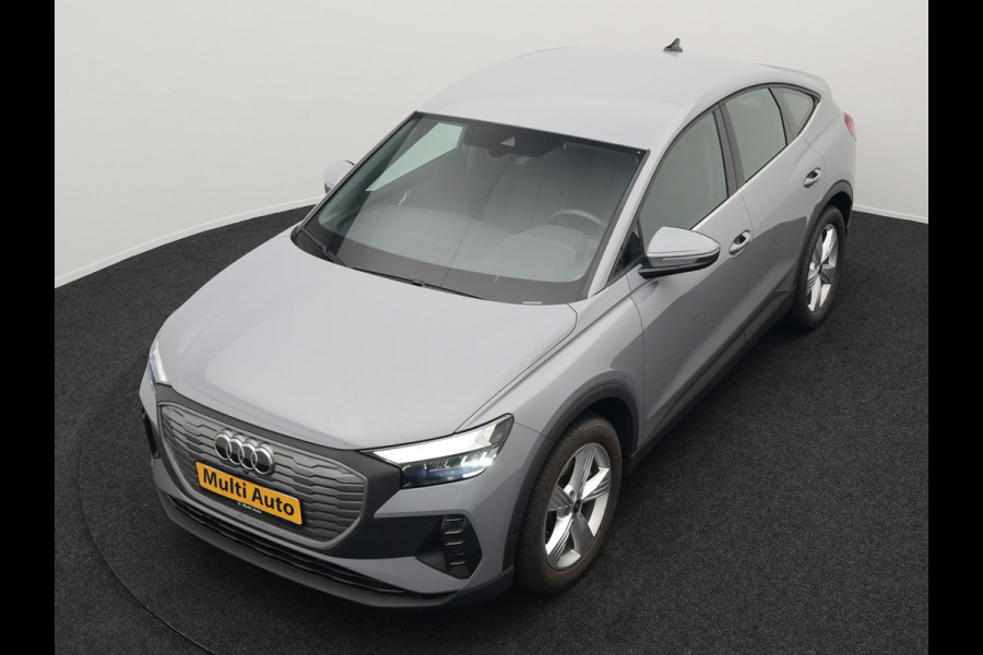 Audi Q4 e-tron Sportback 35 Edition 55 kWh 170pk Dealer O.H INCL BTW | Adaptive Cruise | Camera | Verwarmde Stoelen | Virtual | Front Assist | Navigatie | DAB |