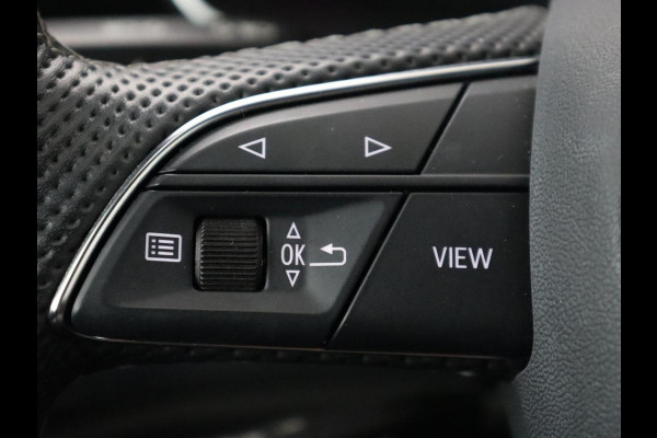 Audi Q3 45 TFSI e S edition | Stoelverwarming | Adaptive cruise | Carplay | 19'' | Virtual Cockpit | Sportstoelen | Half leder | Full LED | Parkeerhulp | PHEV | Plug In
