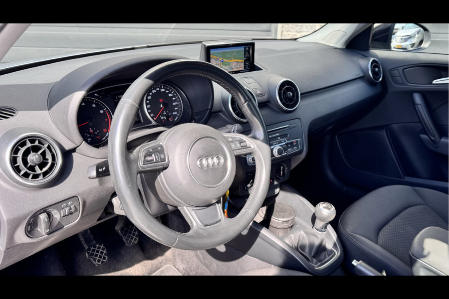 Audi A1 Sportback 1.0 TFSI Adrenalin S-Line Org NL
