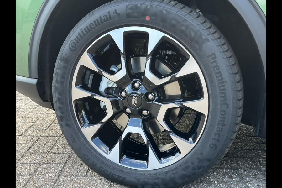 Ford Kuga 2.5 PHEV Active X Panoramadak | Winter Pack | Wegklapbare trekhaak | 19 inch lichtmetalen velgen | Reservewiel | Adaptieve Matrix LED koplampen met Coast to Coast | Prijs incl. 4.000 Ford voordeel