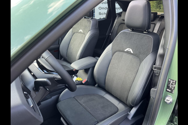 Ford Kuga 2.5 PHEV Active X Panoramadak | Winter Pack | Wegklapbare trekhaak | 19 inch lichtmetalen velgen | Reservewiel | Adaptieve Matrix LED koplampen met Coast to Coast | Prijs incl. 4.000 Ford voordeel
