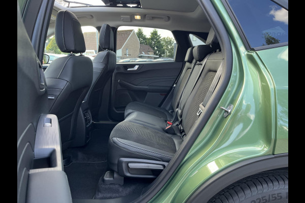 Ford Kuga 2.5 PHEV Active X Panoramadak | Winter Pack | Wegklapbare trekhaak | 19 inch lichtmetalen velgen | Reservewiel | Adaptieve Matrix LED koplampen met Coast to Coast | Prijs incl. 4.000 Ford voordeel