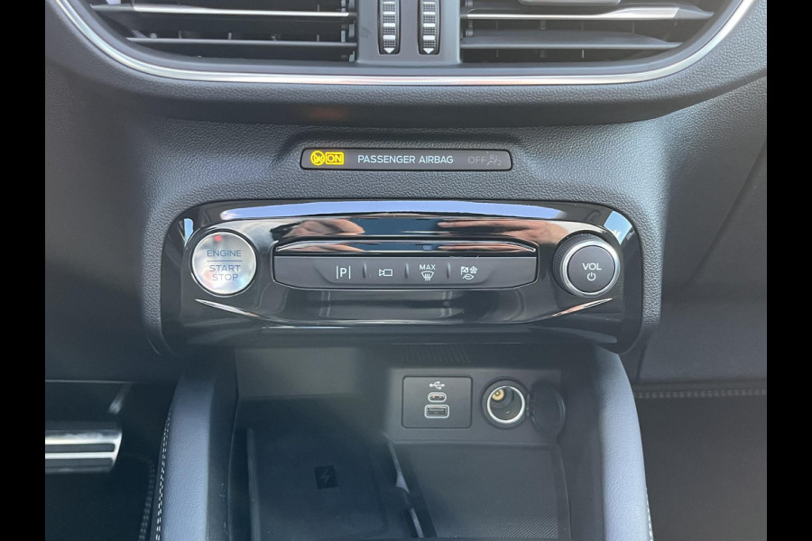 Ford Kuga 2.5 PHEV Active X Panoramadak | Winter Pack | Wegklapbare trekhaak | 19 inch lichtmetalen velgen | Reservewiel | Adaptieve Matrix LED koplampen met Coast to Coast | Prijs incl. 4.000 Ford voordeel
