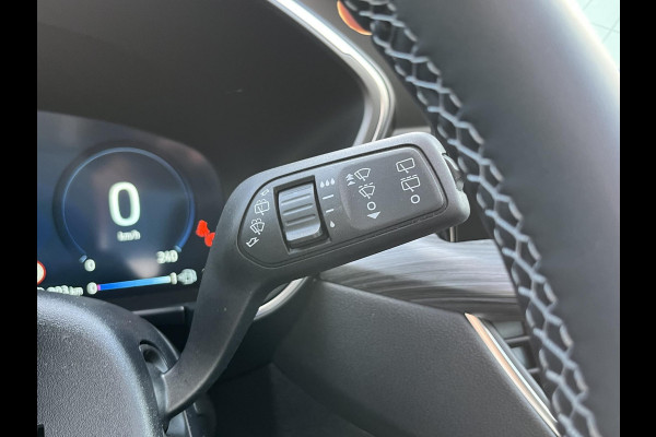 Ford Kuga 2.5 PHEV Active X Panoramadak | Winter Pack | Wegklapbare trekhaak | 19 inch lichtmetalen velgen | Reservewiel | Adaptieve Matrix LED koplampen met Coast to Coast | Prijs incl. 4.000 Ford voordeel