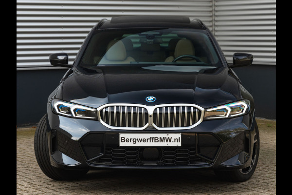 BMW 3 Serie Touring 330e xDrive M-Sport - Pano - Driving Ass Prof - Trekhaak - Head-up