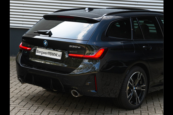 BMW 3 Serie Touring 330e xDrive M-Sport - Pano - Driving Ass Prof - Trekhaak - Head-up