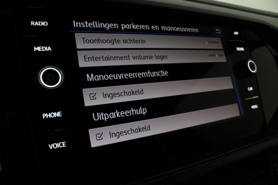 Volkswagen T-Cross 1.0 TSI 116pk Life Business > Automaat/Adapt.cruise/Parkeersensoren...