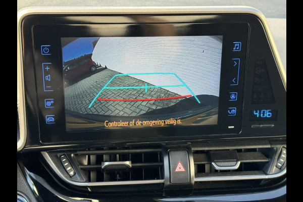 Toyota C-HR 1.8 Hybrid Dynamic Cruise control Climate control Navigatie DAB Achteruitrijcamera