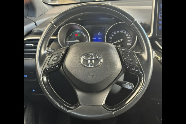 Toyota C-HR 1.8 Hybrid Dynamic Cruise control Climate control Navigatie DAB Achteruitrijcamera