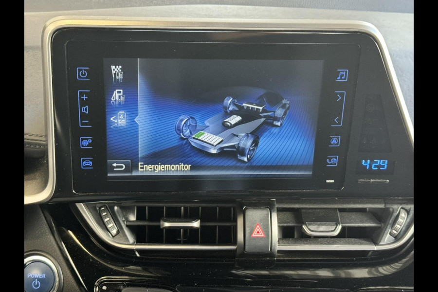 Toyota C-HR 1.8 Hybrid Dynamic Cruise control Climate control Navigatie DAB Achteruitrijcamera