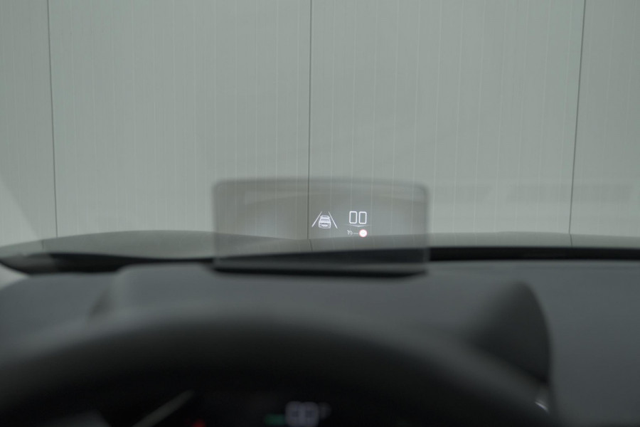 DS DS 3 Crossback 50 kwh e-Tense So Chic | Camera | Dodehoekdetectie | Head-Up Display | Apple Carplay | Stoelverwarming