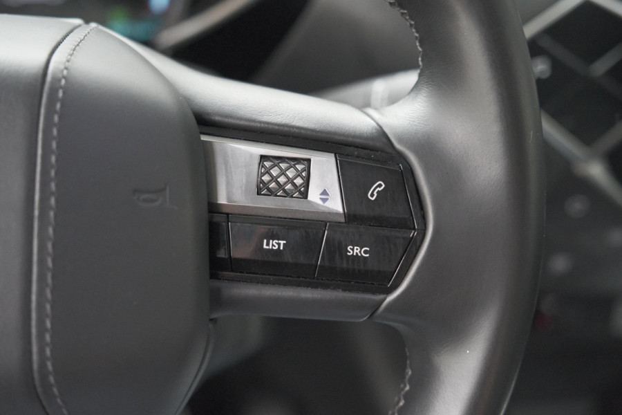 DS DS 3 Crossback 50 kwh e-Tense So Chic | Camera | Dodehoekdetectie | Head-Up Display | Apple Carplay | Stoelverwarming