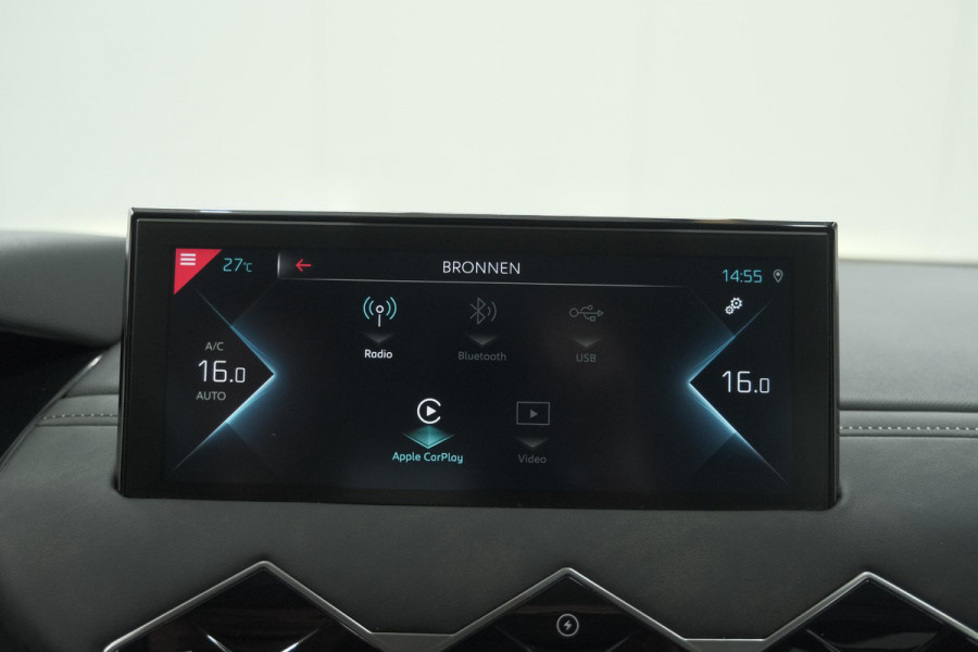 DS DS 3 Crossback 50 kwh e-Tense So Chic | Camera | Dodehoekdetectie | Head-Up Display | Apple Carplay | Stoelverwarming