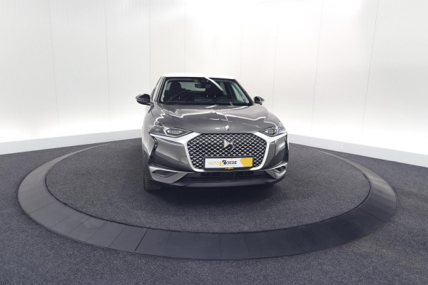DS DS 3 Crossback 50 kwh e-Tense So Chic | Camera | Dodehoekdetectie | Head-Up Display | Apple Carplay | Stoelverwarming