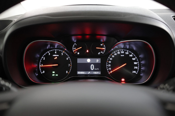 Opel Combo 1.5 Turbo Innovation 7pers AUTOM Carplay TREKH 360Cam Side/Lane-Assist '22