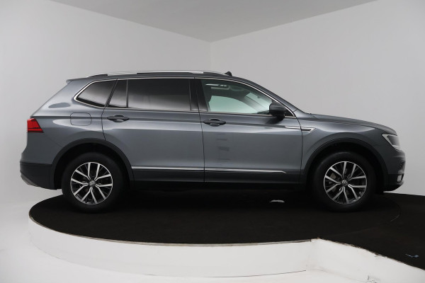 Volkswagen Tiguan Allspace 1.5 TSI Comfortline Business 7p. (PANORAMADAK, TREKHAAK, PARKEERSENSOREN, STOELVERWARMING, CARPLAY)