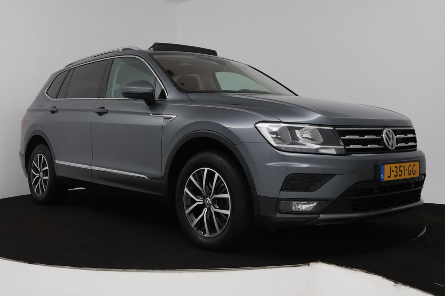 Volkswagen Tiguan Allspace 1.5 TSI Comfortline Business 7p. (PANORAMADAK, TREKHAAK, PARKEERSENSOREN, STOELVERWARMING, CARPLAY)