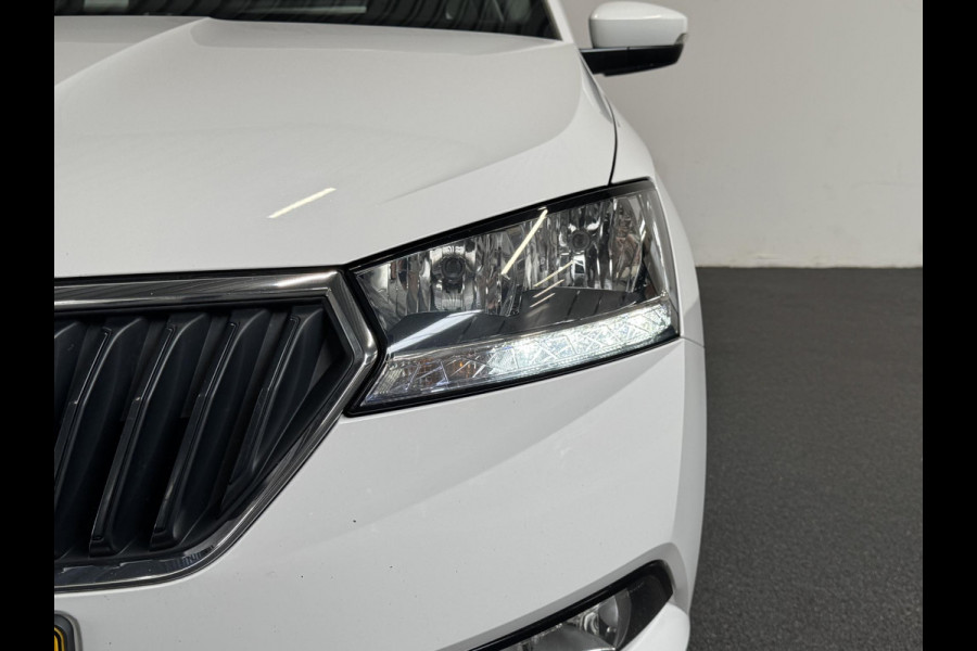 Škoda Fabia Combi 1.0 TSI DSG Business Edition Trekhaak Navigatie Apple Carplay/Android Auto Parkeersensoren achter Stoelverwarming Cruise Control Airco