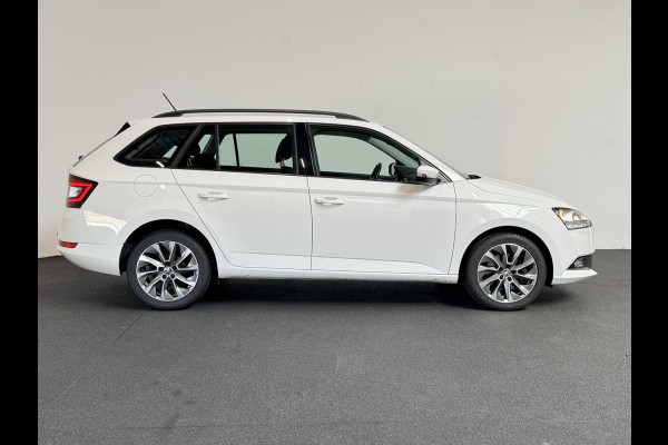 Škoda Fabia Combi 1.0 TSI DSG Business Edition Trekhaak Navigatie Apple Carplay/Android Auto Parkeersensoren achter Stoelverwarming Cruise Control Airco