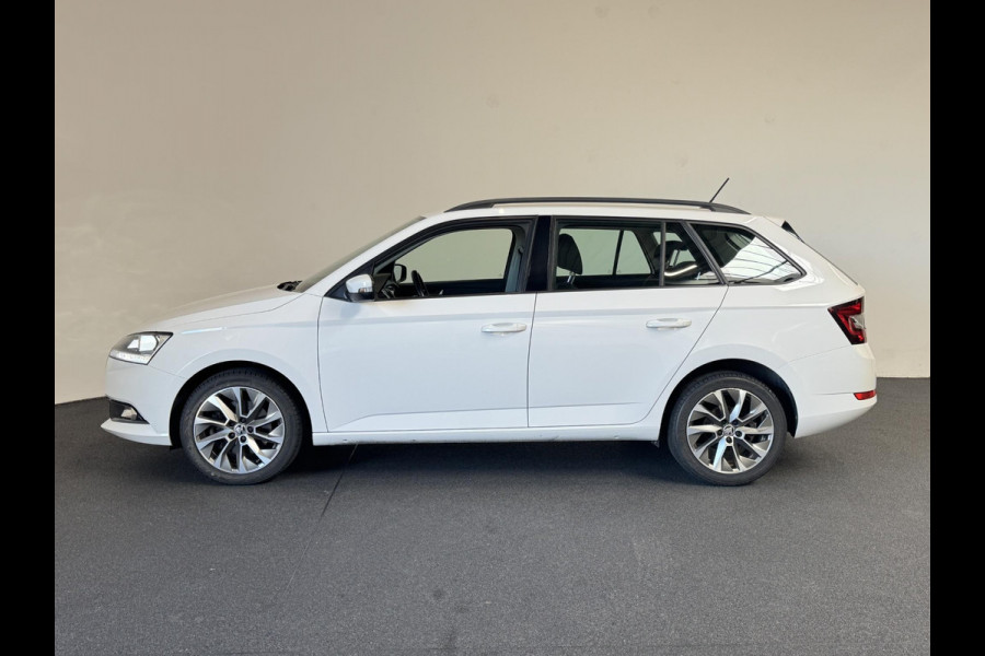 Škoda Fabia Combi 1.0 TSI DSG Business Edition Trekhaak Navigatie Apple Carplay/Android Auto Parkeersensoren achter Stoelverwarming Cruise Control Airco