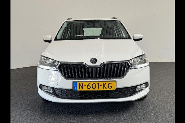 Škoda Fabia Combi 1.0 TSI DSG Business Edition Trekhaak Navigatie Apple Carplay/Android Auto Parkeersensoren achter Stoelverwarming Cruise Control Airco