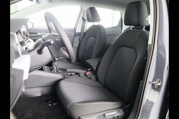 Seat Ibiza Style 1.0 TSI 95 pk 5 versn. Hand | 16 inch | Carplay | Cruise Control | Graphene Grey | Park Assist | Airco