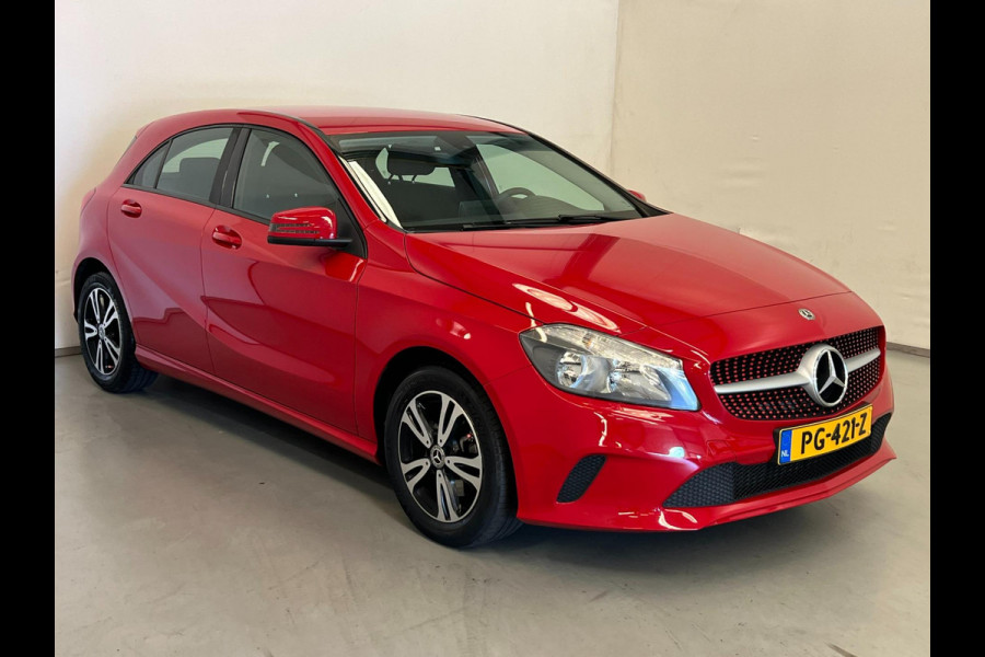 Mercedes-Benz A-Klasse 160 / 1e eig / Camera / Sfeerverlichting