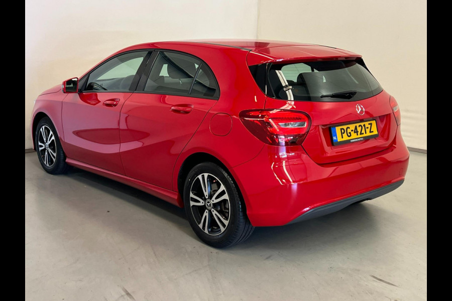 Mercedes-Benz A-Klasse 160 / 1e eig / Camera / Sfeerverlichting