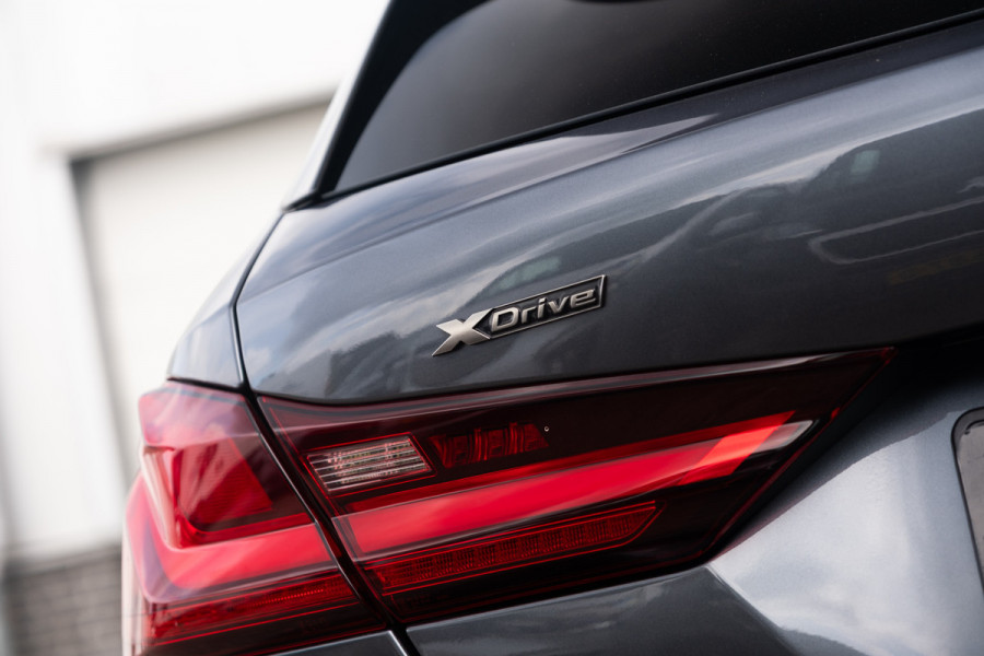 BMW 1-serie M135i xDrive High Executive